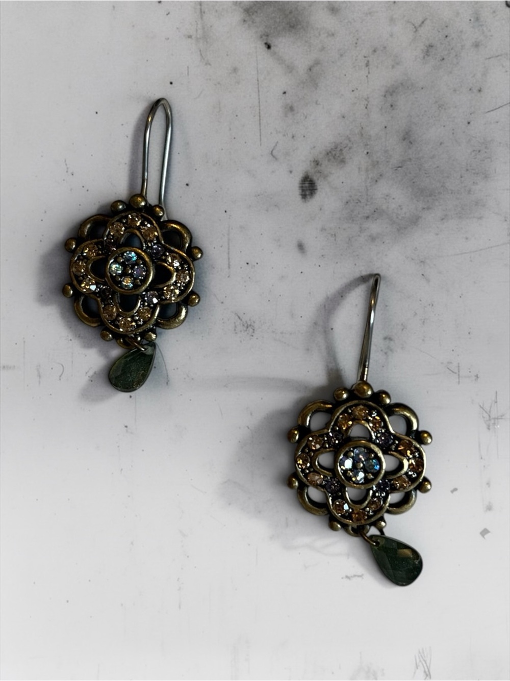 Bronze Tone Crystal Drop Earrings CC X